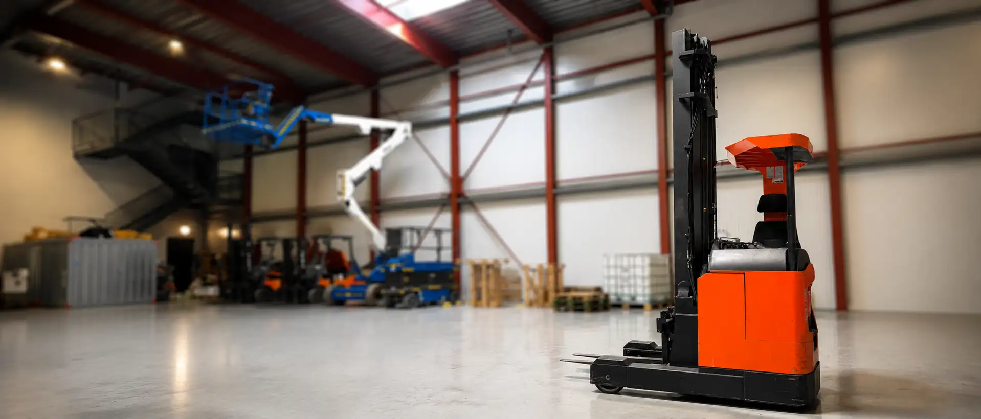 Wat is het verschil tussen een heftruck en een reachtruck?